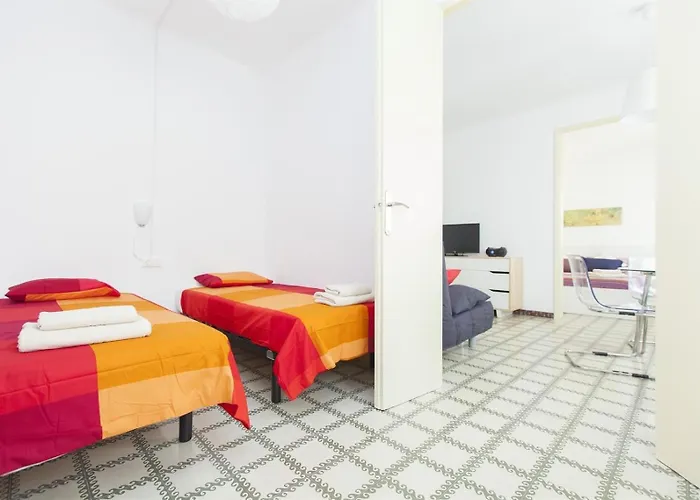 3 Bedroom Next To Plaza Lejlighed