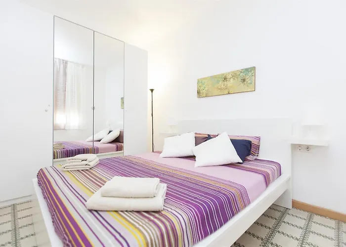 3 Bedroom Next To Plaza Lejlighed
